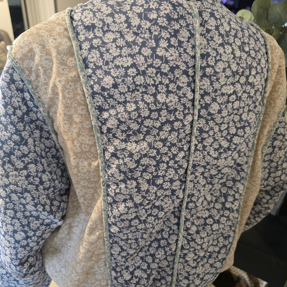 BlankNyc Women’s Summer Romance Quilted Floral Jacket Cottage Core M - Picture 7 of 9
